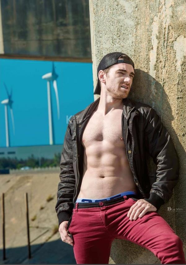 Whoseman-5-補教型男外師-Maxime